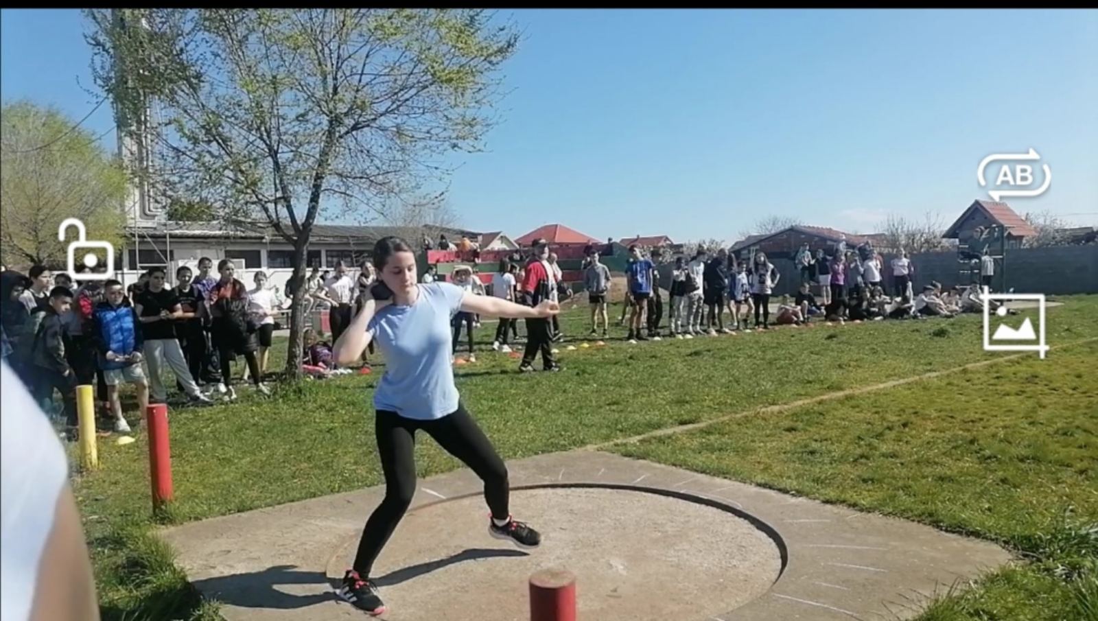 IMG-7b4a8e1724bfb0960dc24a6258e0d91f-V.jpg IMG-7b4a8e1724bfb0960dc24a6258e0d91f-V.jpg